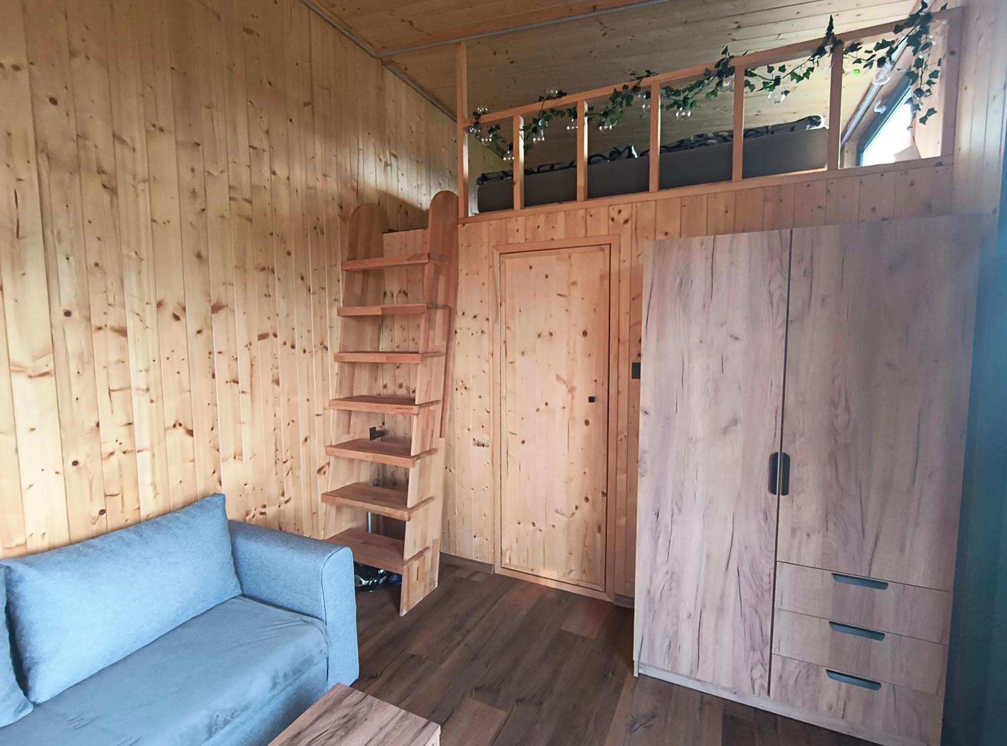 Tiny House Chvalcovヴィラ エクステリア 写真